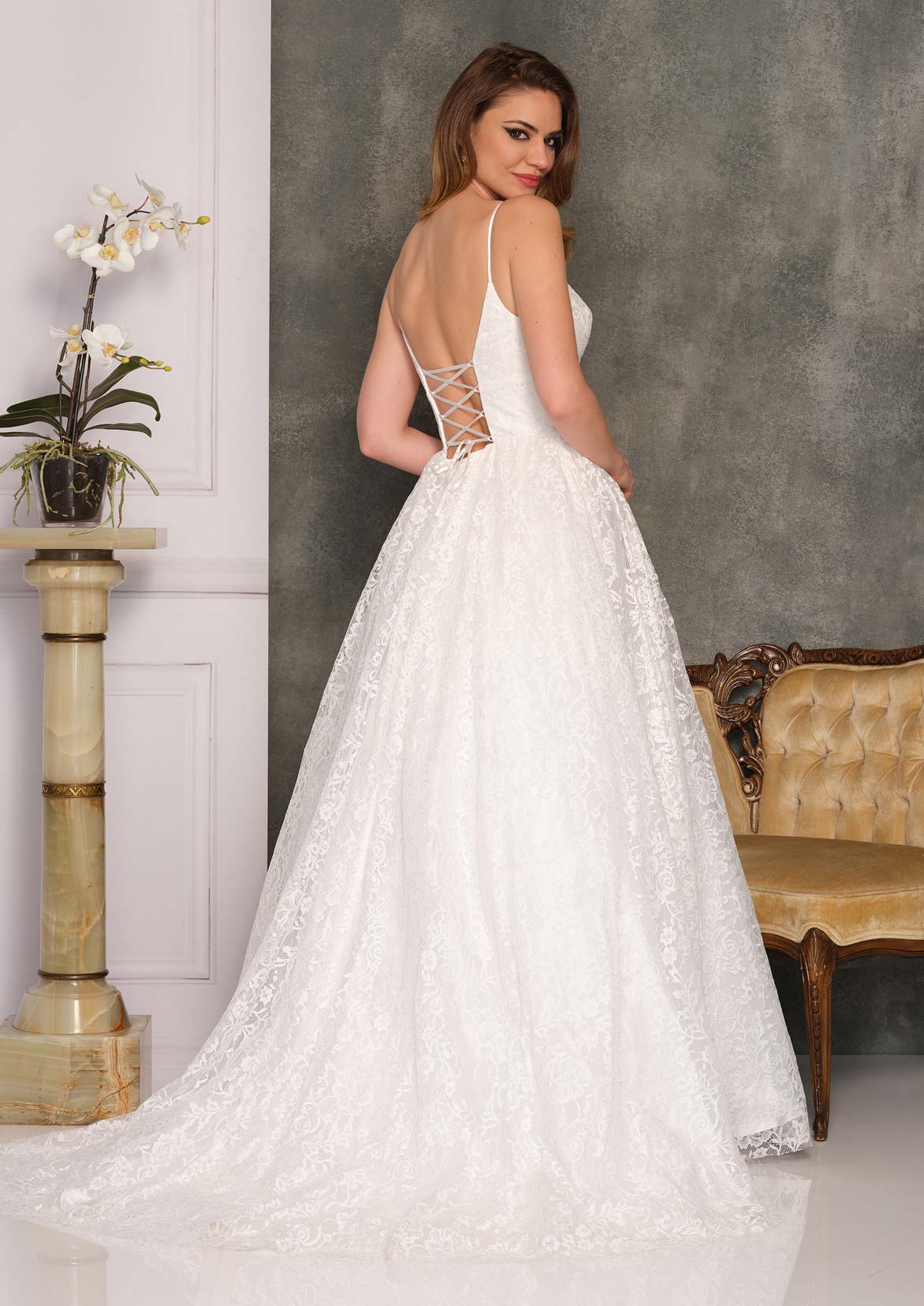 LACE A-LINE WEDDING DRESS