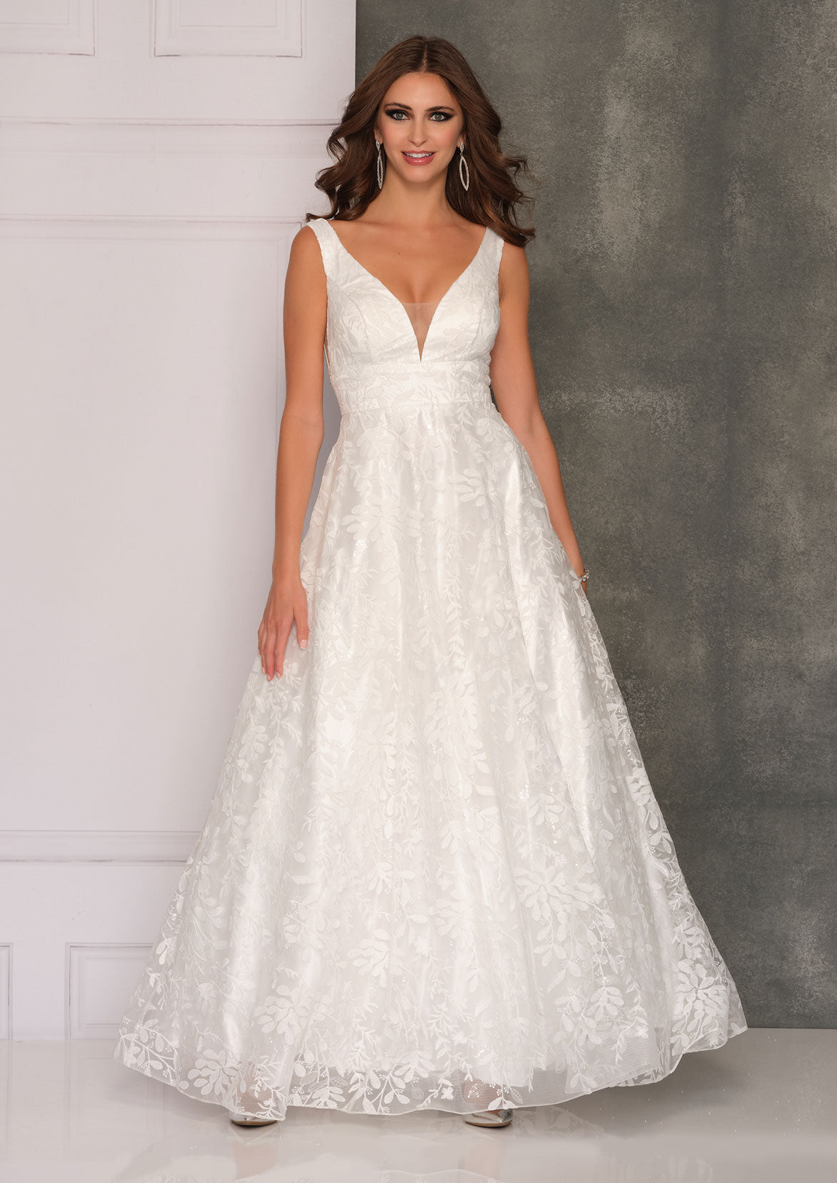 THICK STRAP DEEP V-BACK A-LINE WEDDING GOWN PLUS SIZE
