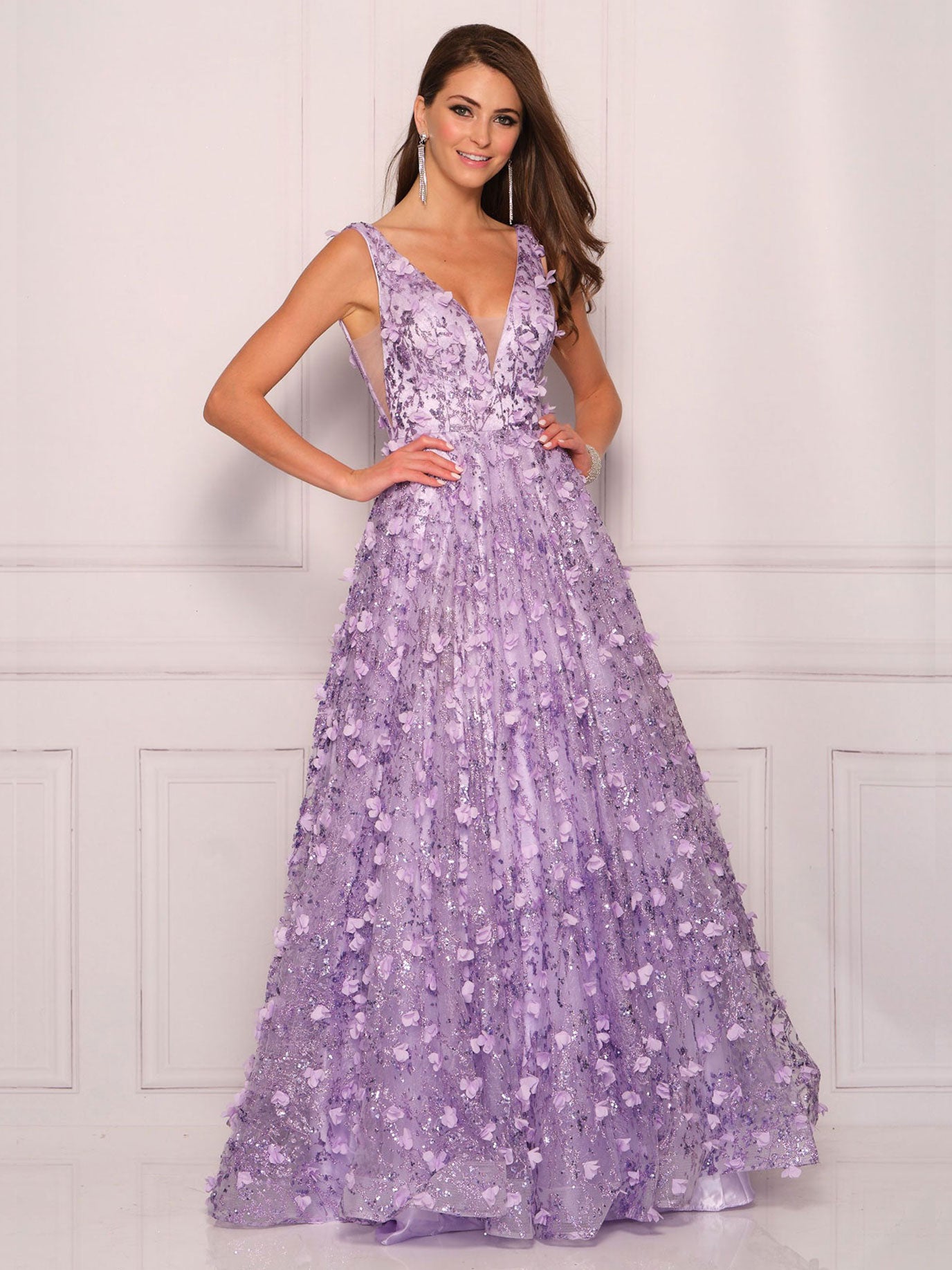 3 DIMENSIONAL GLITTER BALLGOWN