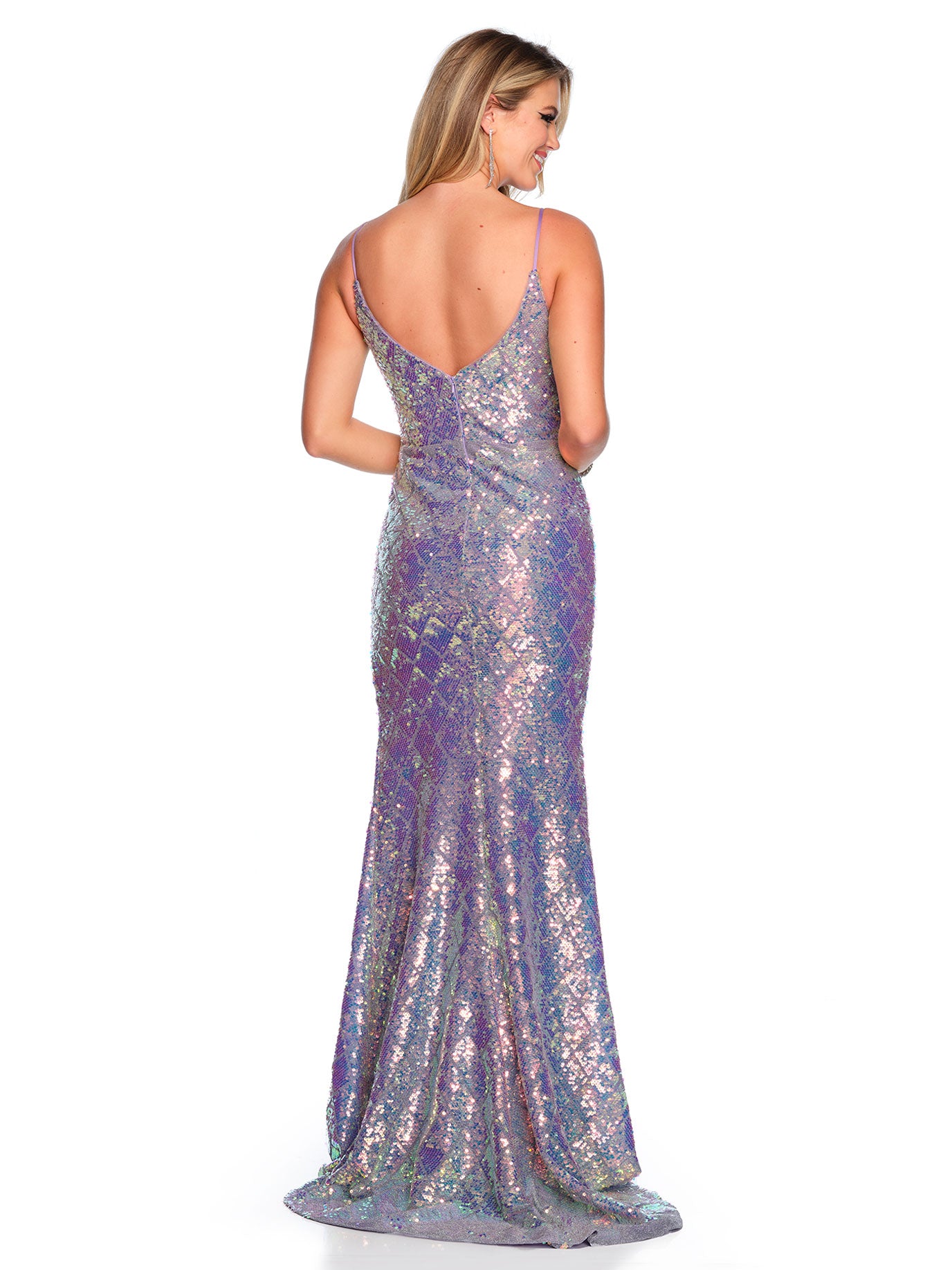 DIAMOND PATTERN FITTED SEQUINS GOWN