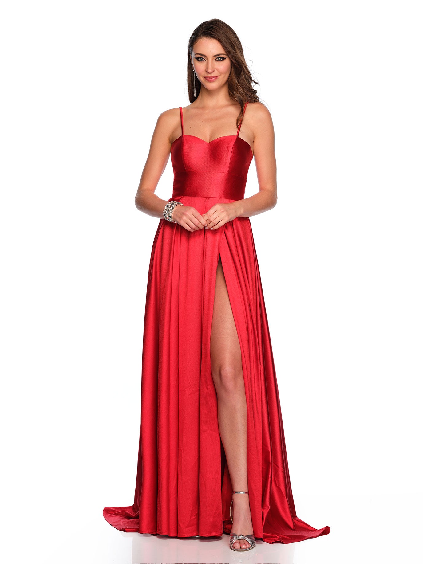 FLOWY STRETCH SATIN GOWN Dave & Johnny FLOWY STRETCH SATIN GOWN Dave & Johnny
