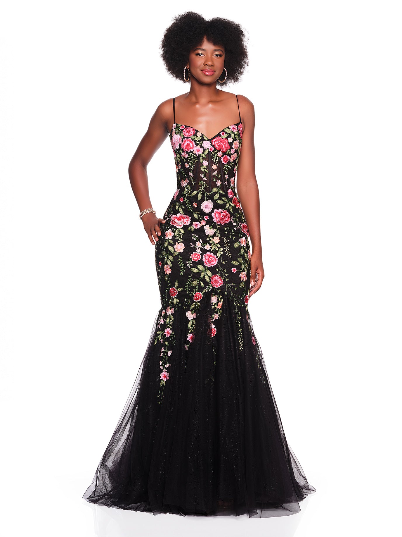 FLORAL EMBROIDERED MERMAID GOWN Dave & Johnny FLORAL EMBROIDERED MERMAID GOWN Dave & Johnny