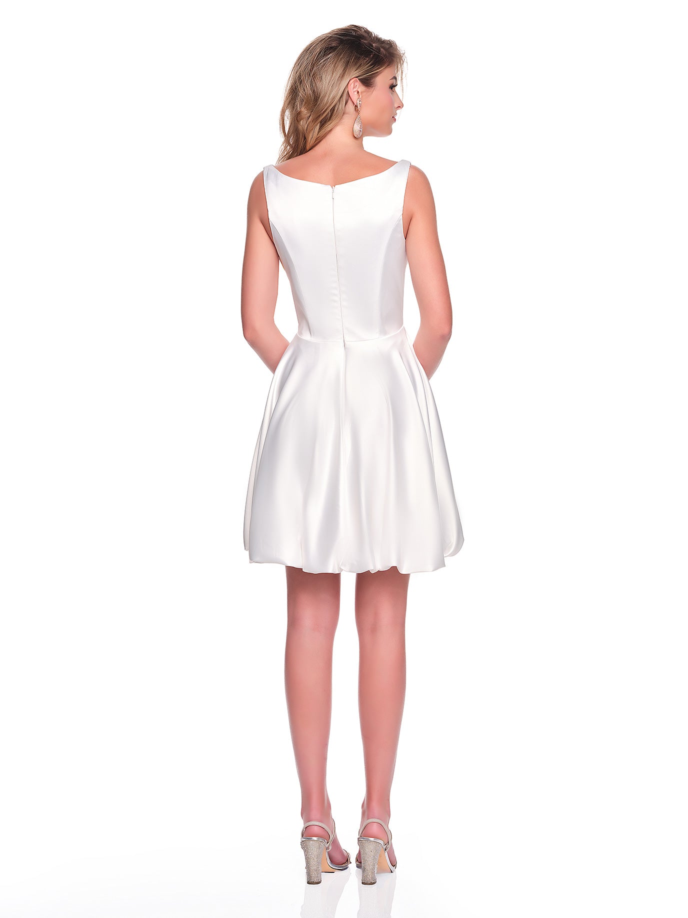 SATIN SHORT SKATER DRESS WITH SQUARE NECKLINE AND HIGH BACK