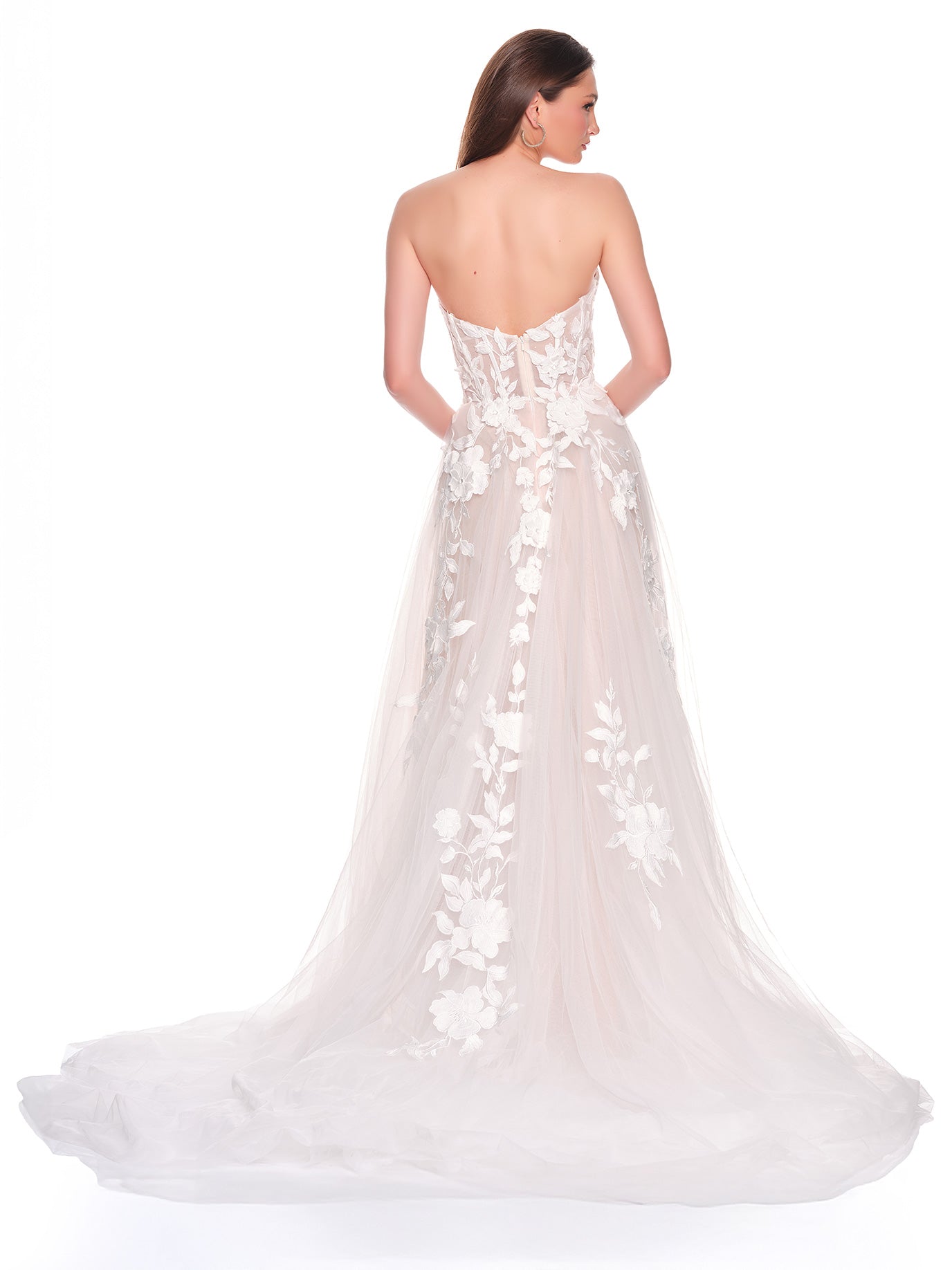 ROMANTIC OFF THE SHOULDER BRIDAL GOWN WITH PLUNGING NECKLINE, SLEEVES ARE DETACHABLE