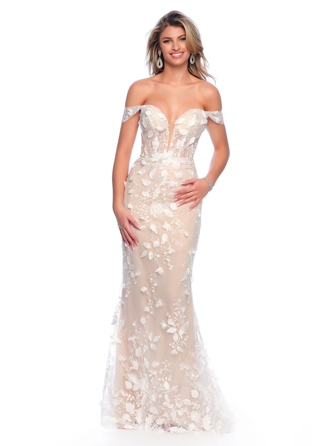 OFF THE SHOULDER FITTED GOWN WITH CONTRAST NUDE LINING