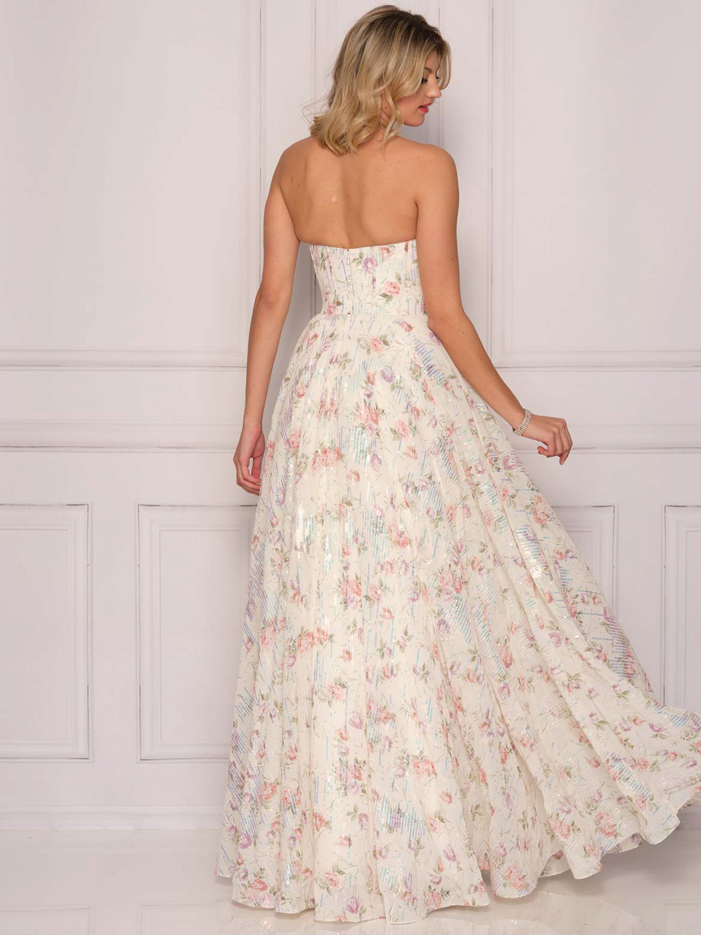 PRINTED FLOWY GOWN