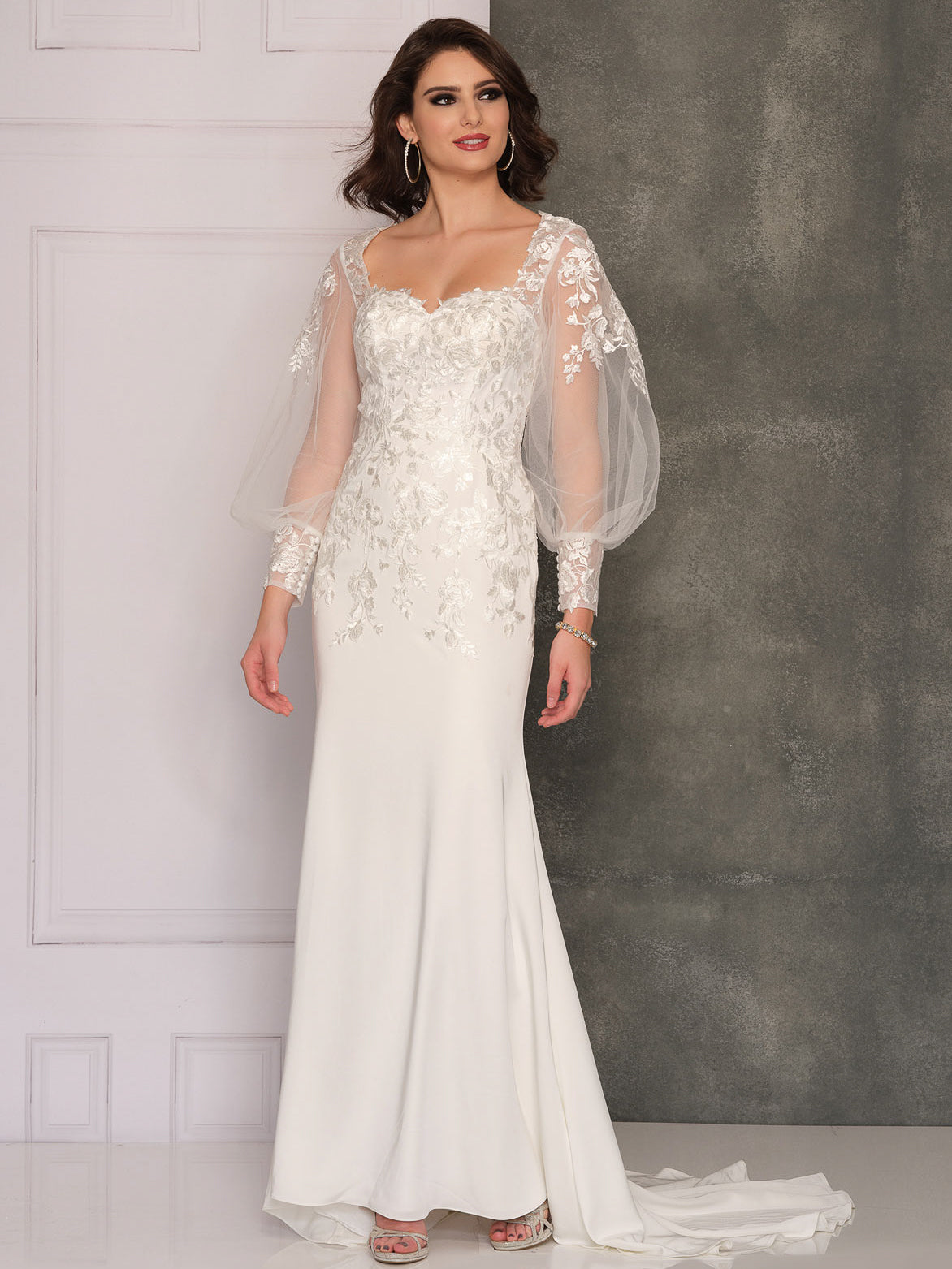 SLEEVED FIT & FLARE WEDDING DRESS