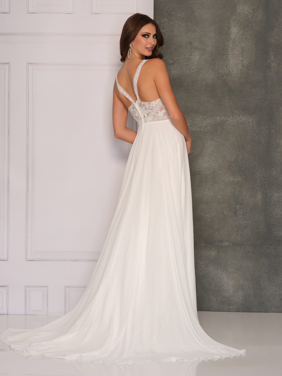 RACER BACK LACE TOP WEDDING GOWN - Dave & Johnny RACER BACK LACE TOP WEDDING GOWN - Dave & Johnny