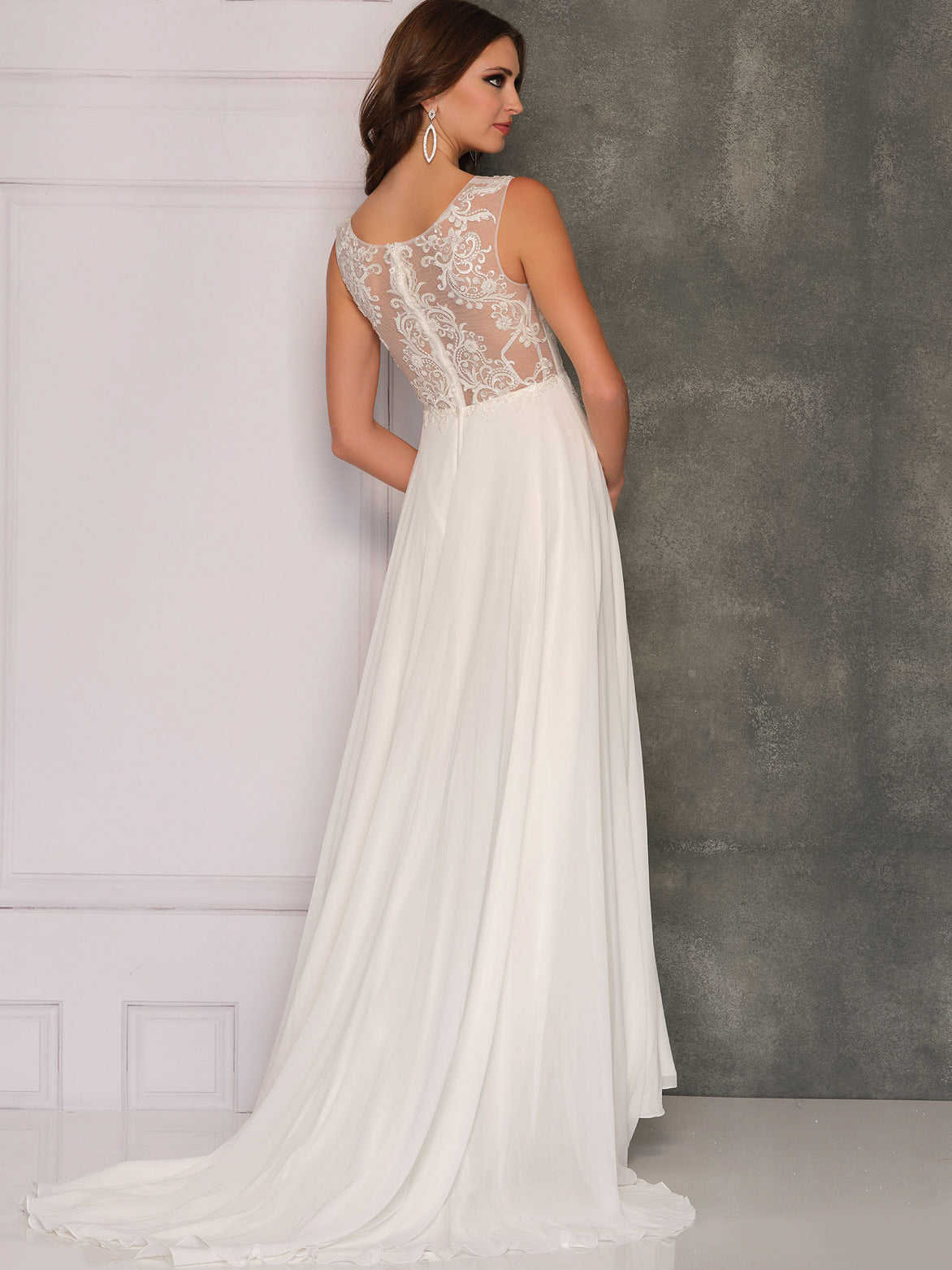 BOAT NECK SWEETHEART ILLUSION WEDDING GOWN