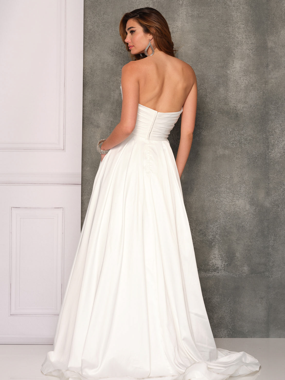 PLEATED STRAPLESS BALLGOWN WEDDING GOWN