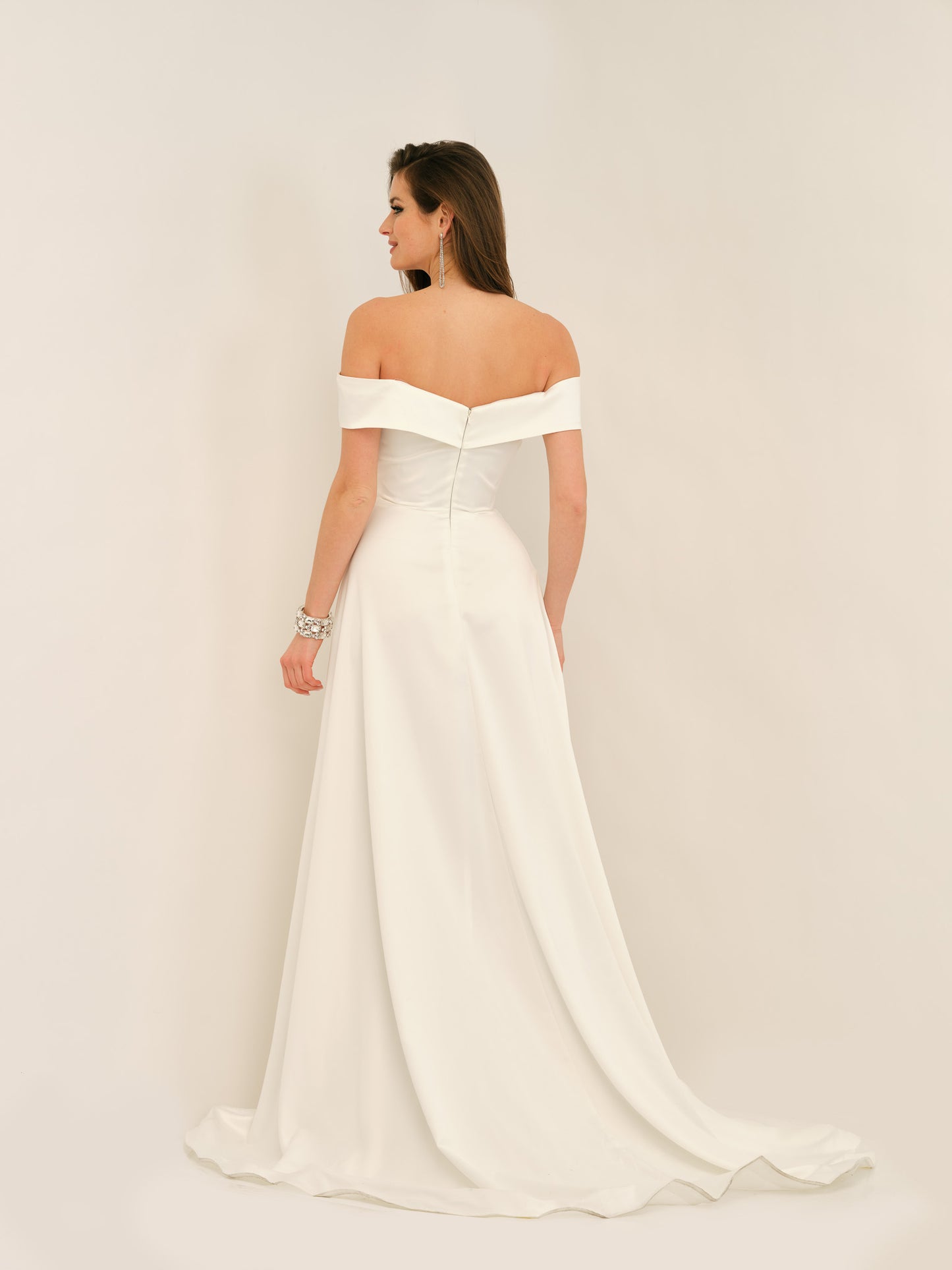 OFF-SHOULDER SLEEVE LONG WEDDING GOWN