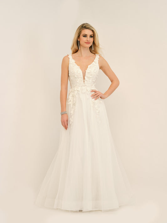 TULLE WEDDING DRESS WITH FLORAL 3D APPLIQUES