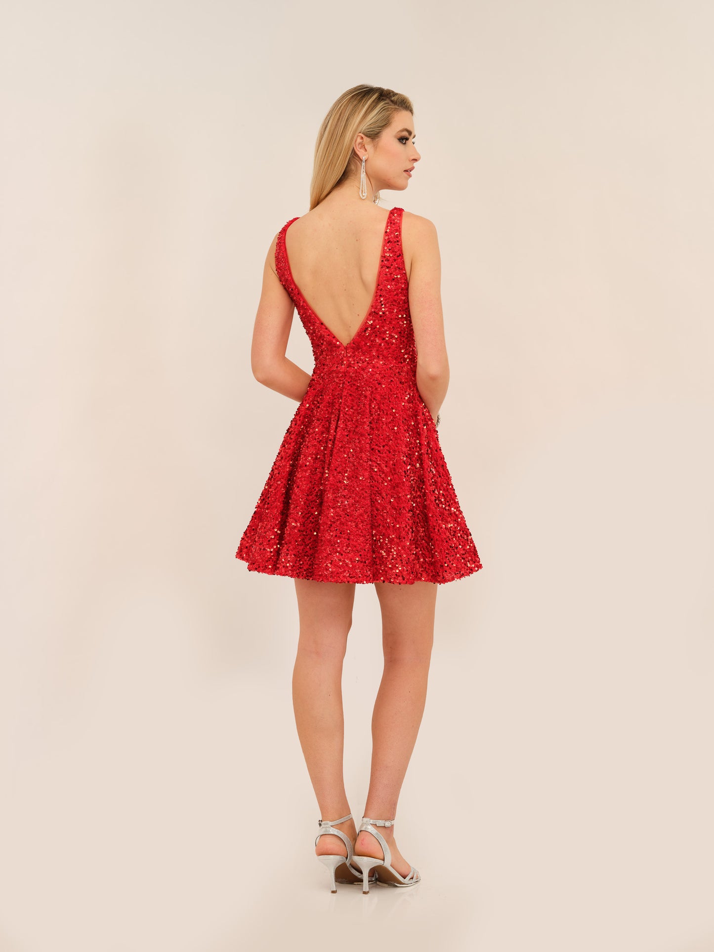 LOW CUT SEQUINED MINI DRESS
