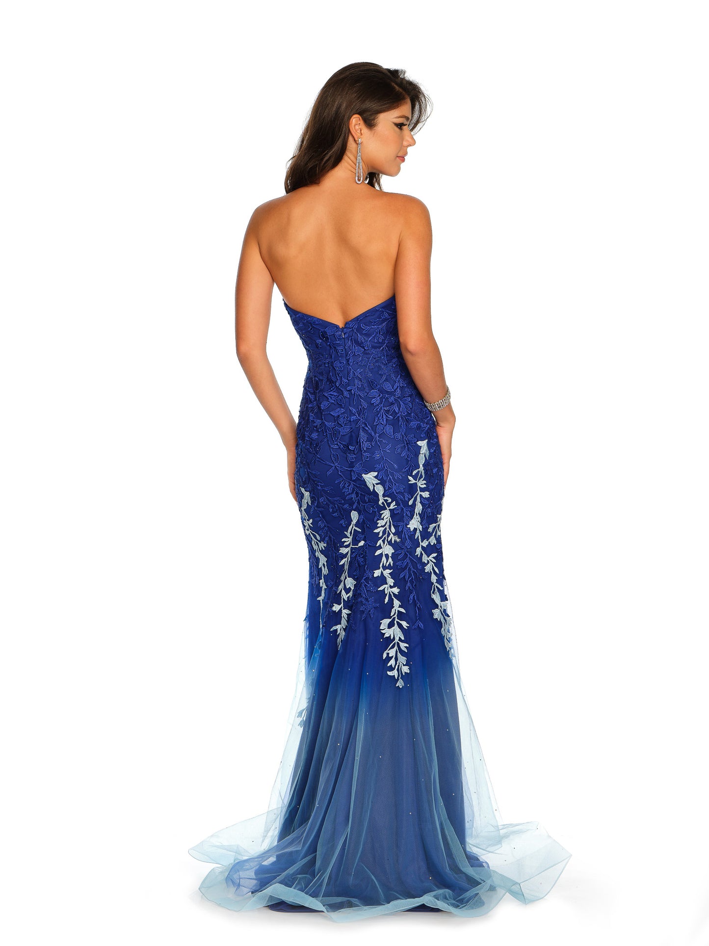 SLEEVELESS SWEETHEART NECKLINE MERMAID GOWN