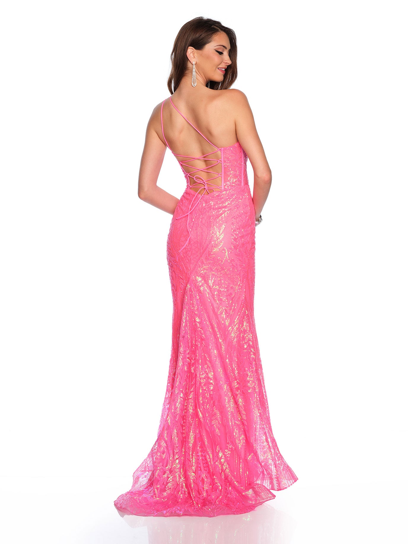ONE SHOULDER SEQUINS GOWN Dave & Johnny ONE SHOULDER SEQUINS GOWN Dave & Johnny