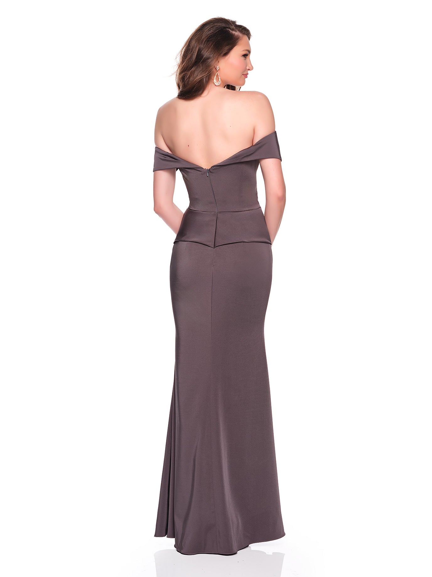 OFF THE SHOULDER STRETCH JERSEY FITTED GOWN