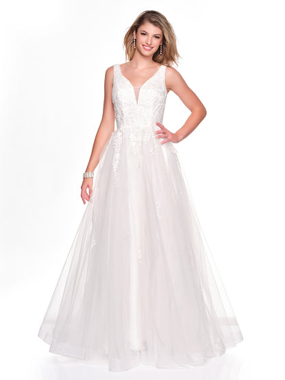 DEEP PLUNGE BODICE WITH A-LINE TULLE SKIRT