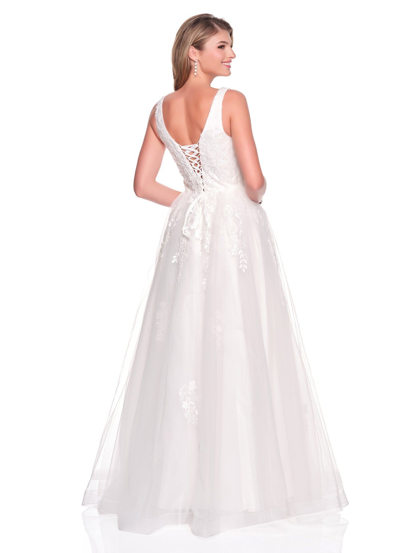 DEEP PLUNGE BODICE WITH A-LINE TULLE SKIRT