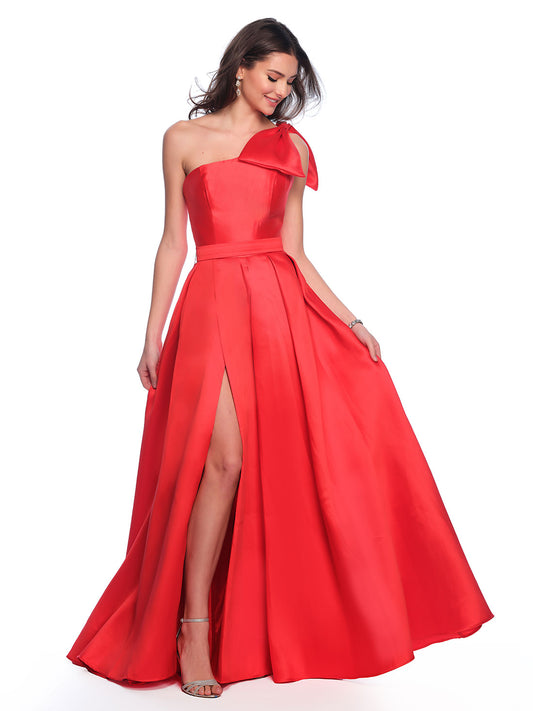 ONE SHOULDER GOWN WITH BOW DETAIL