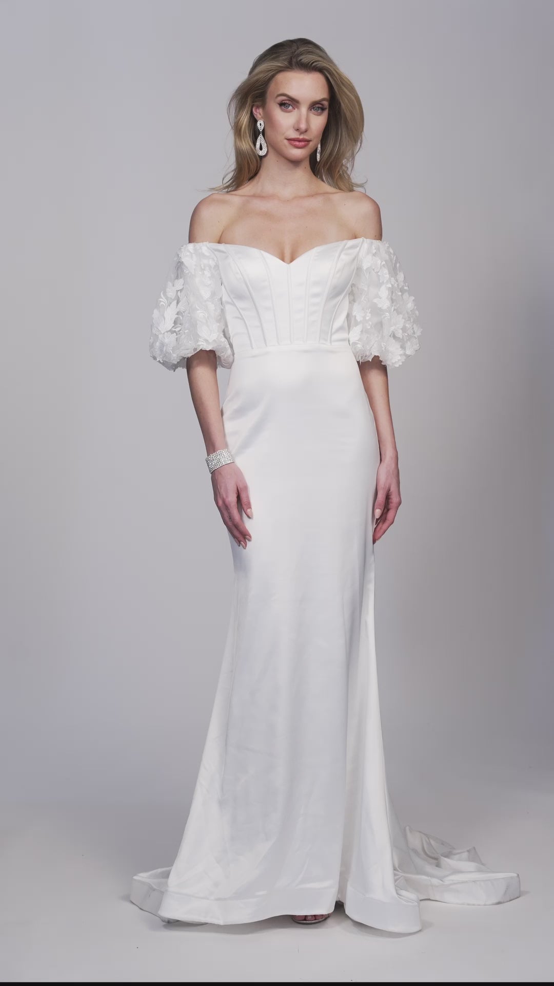 SWEETHEART PUFF OFF-SHOULDER SLEEVE LACE UP WEDDING – Dave & Johnny