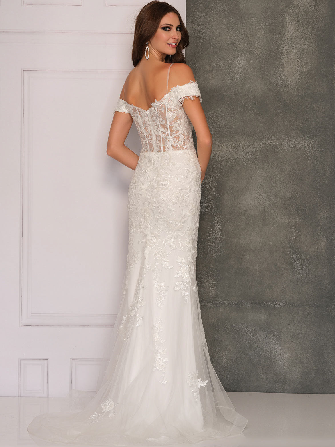 LACE STRUCTURED BODICE OFF-SHOULDER MERMAID WEDDING GOWN