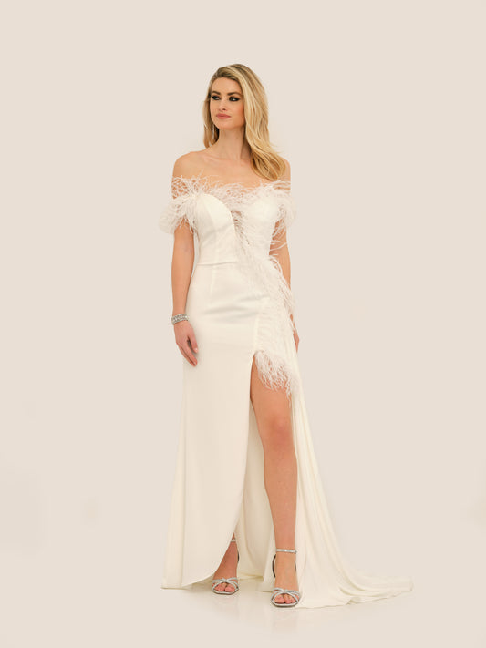 ONE-SHOULDER FEATHERED LONG LEG SLIT WEDDING GOWN